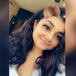 Meet your Posher, Gaby